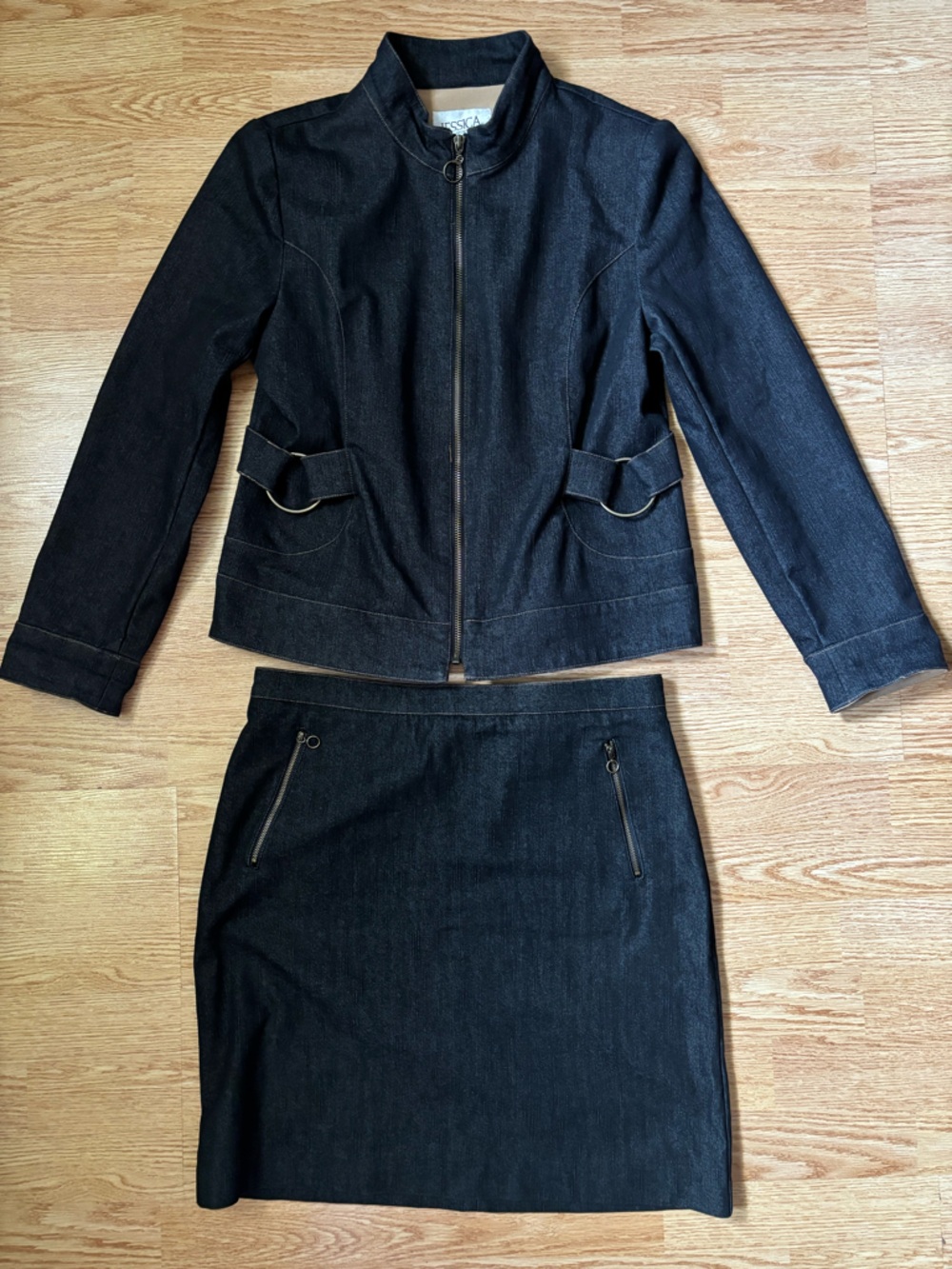 Jessica sport dark denim skirt set size 8